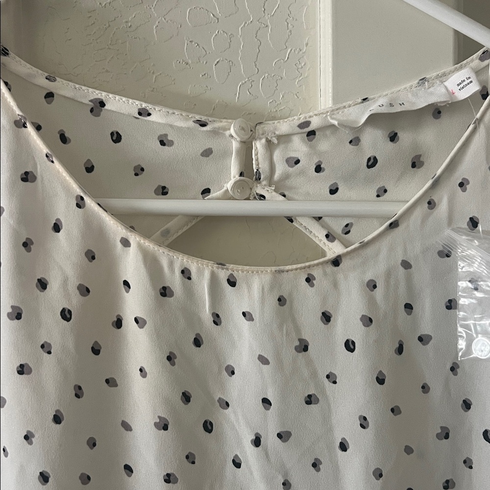 LUSH White Polka Dot Blouse - Picture 5 of 6